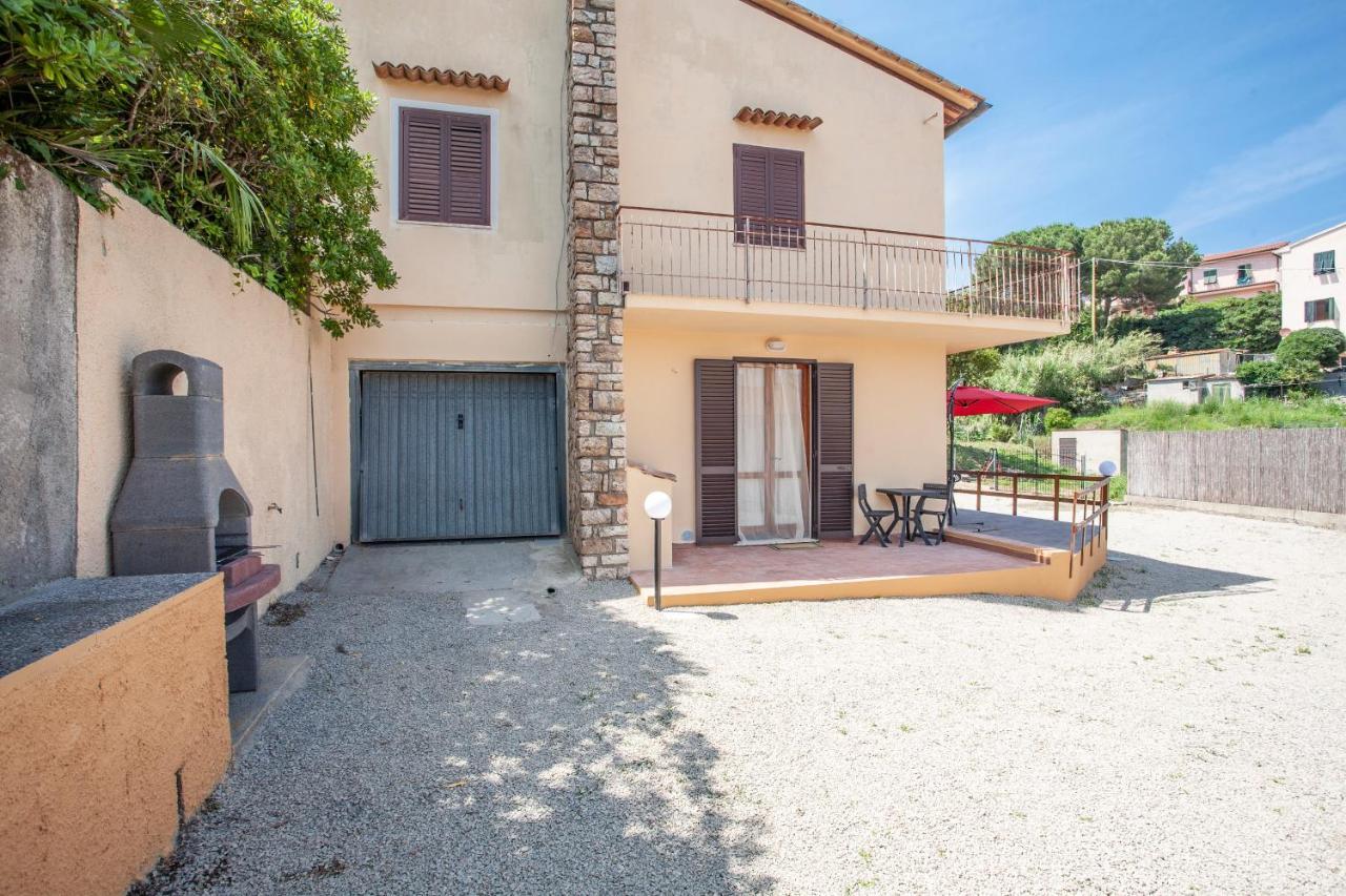 Villetta Capo Bianco - Goelba ポルトフェッラーイオ エクステリア 写真